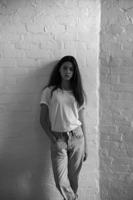 Laura Outlaws Model Agency